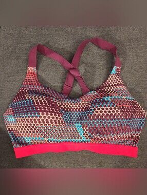 Victoria's Secret VSX Sports Bra - Size 34D